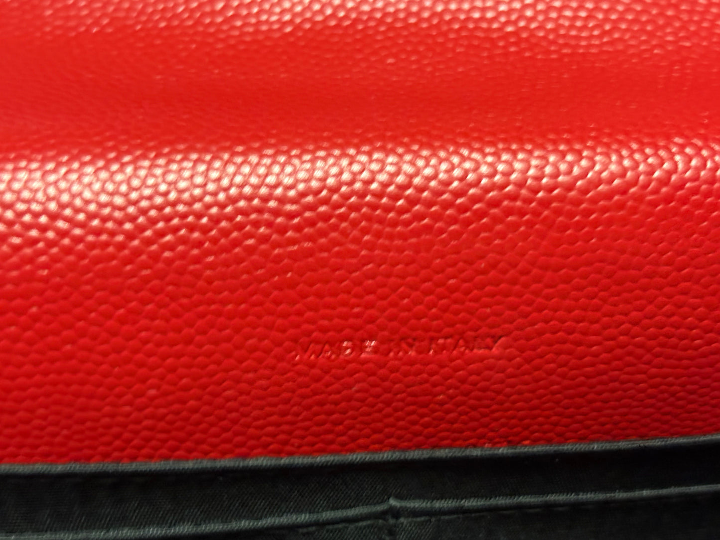 Saint Laurent Cassandre Envelope Chain Wallet in Lambskin – Deeply Red

Current Retail: $1,500 + tax (direct from YSL)