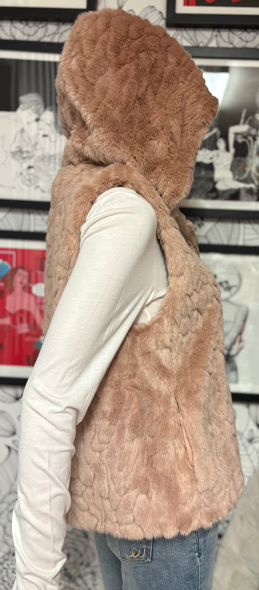 Express Faux-Fur Hooded Vest – Blush Nude (XS/S, NWT)