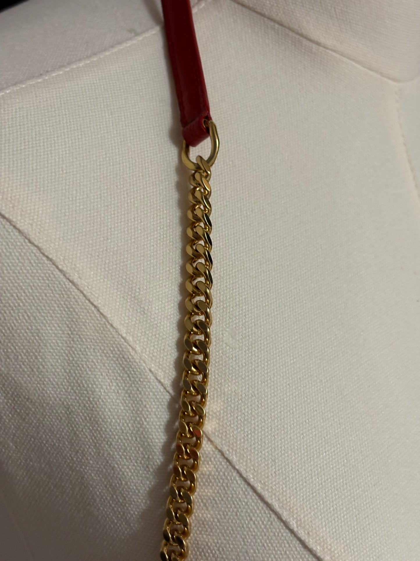 Saint Laurent Cassandre Envelope Chain Wallet in Lambskin – Deeply Red

Current Retail: $1,500 + tax (direct from YSL)