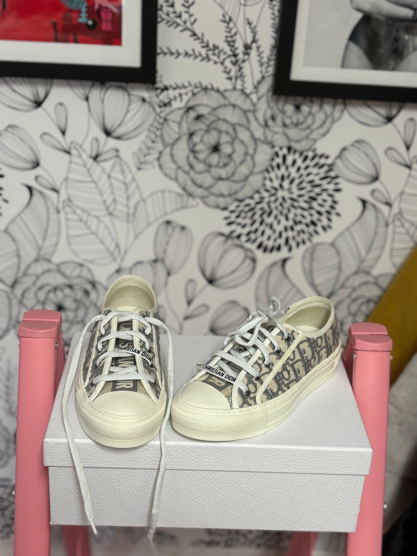 Christian Dior Walk’N’Dior Oblique Sneakers – New With Box – Size 36