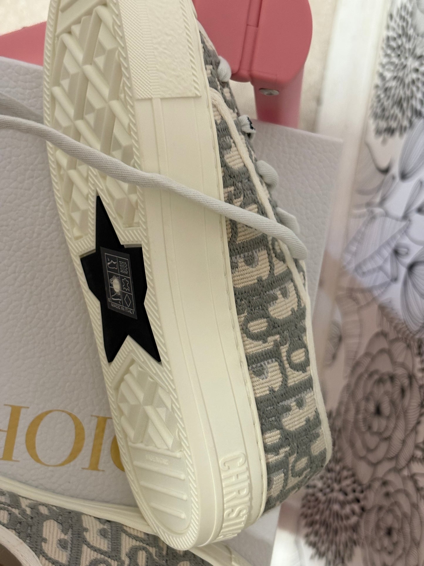 Christian Dior Walk’N’Dior Oblique Sneakers – New With Box – Size 36