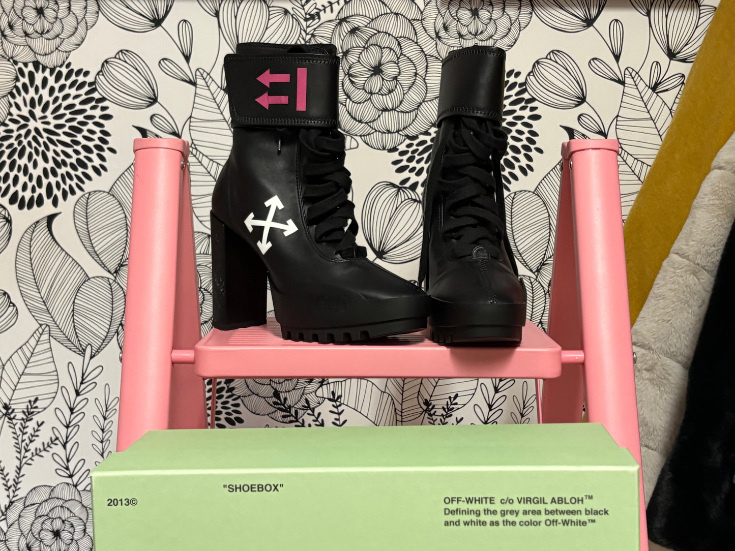 Off-White Arrow Moto Wrap Platform Heeled Boots – Virgil Abloh – Size 37 – New