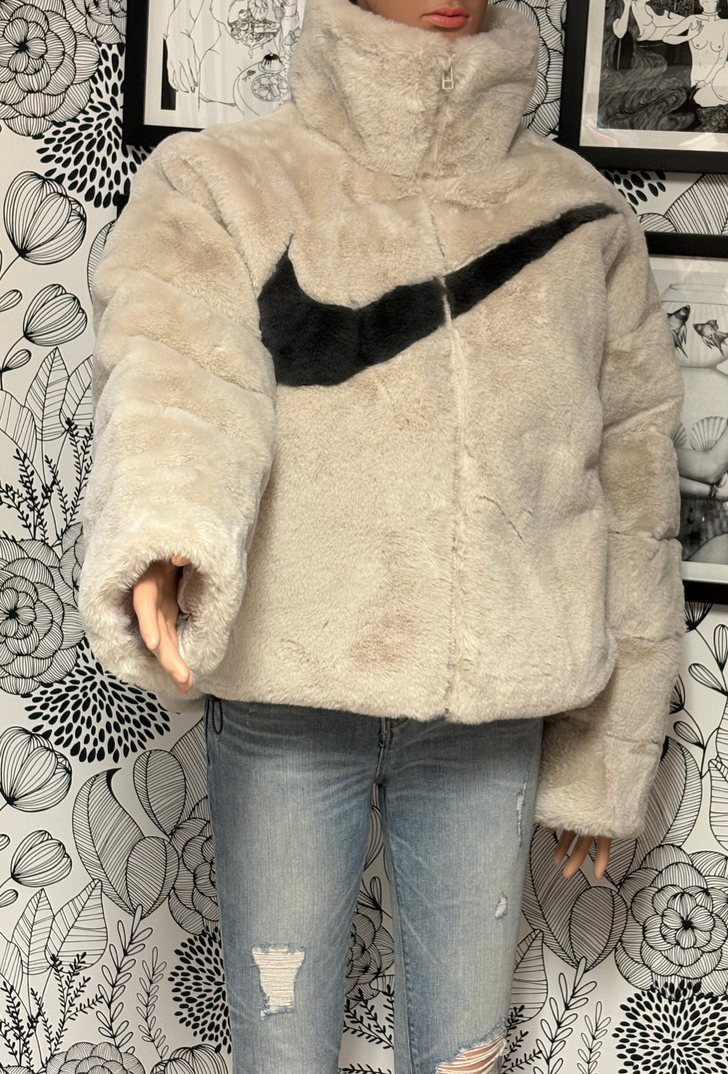 Nike Sportswear Women’s Faux-Fur Swoosh Puffer Jacket – Fossil/Black (Rare, Size Small)