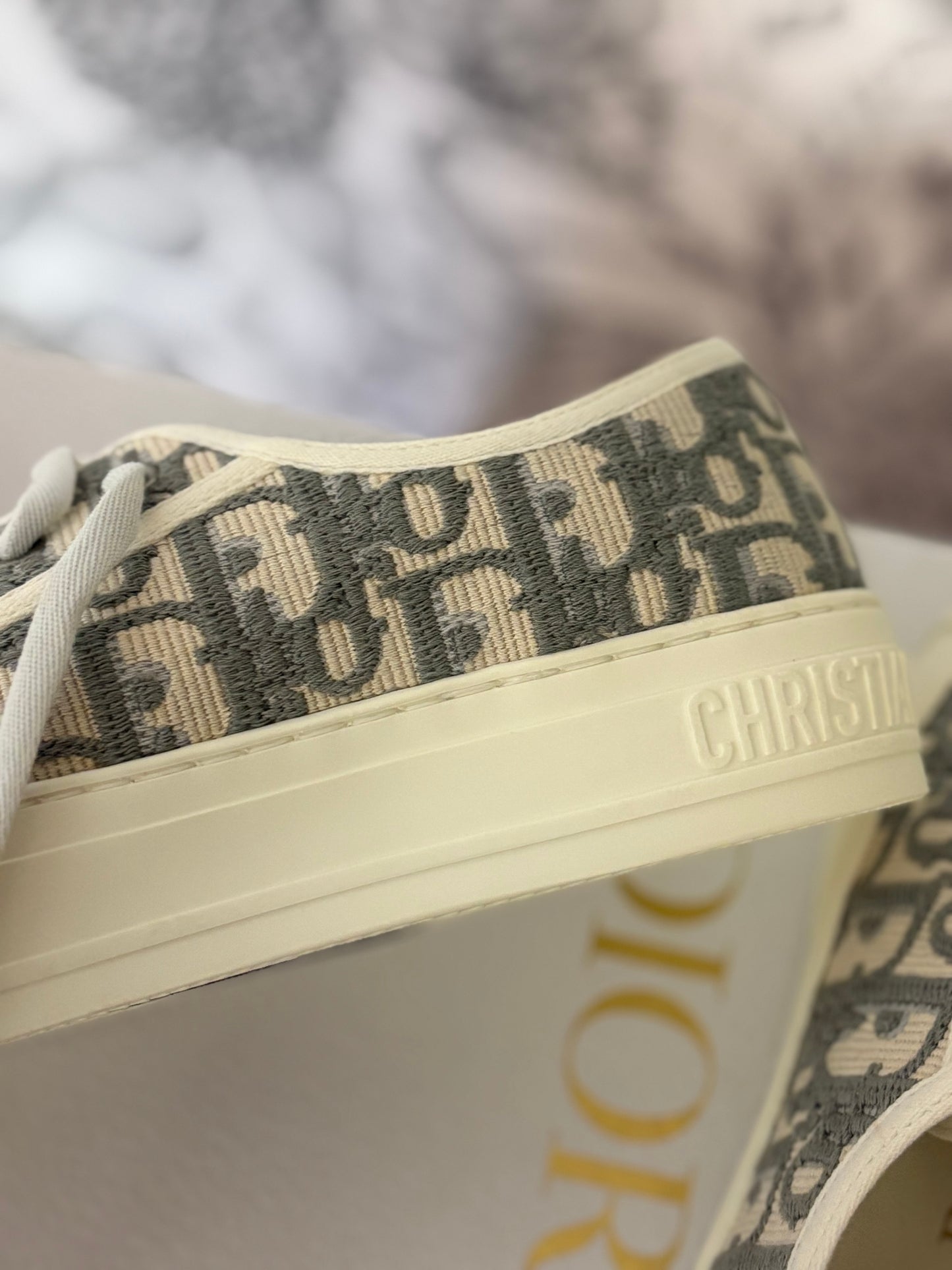 Christian Dior Walk’N’Dior Oblique Sneakers – New With Box – Size 36