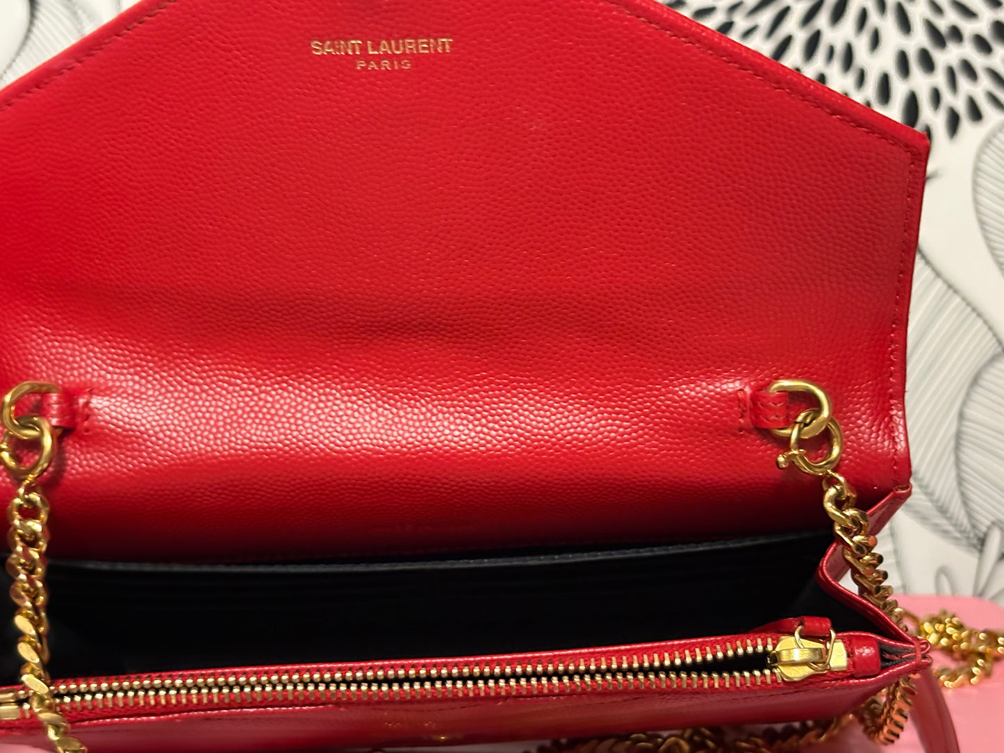 Saint Laurent Cassandre Envelope Chain Wallet in Lambskin – Deeply Red

Current Retail: $1,500 + tax (direct from YSL)