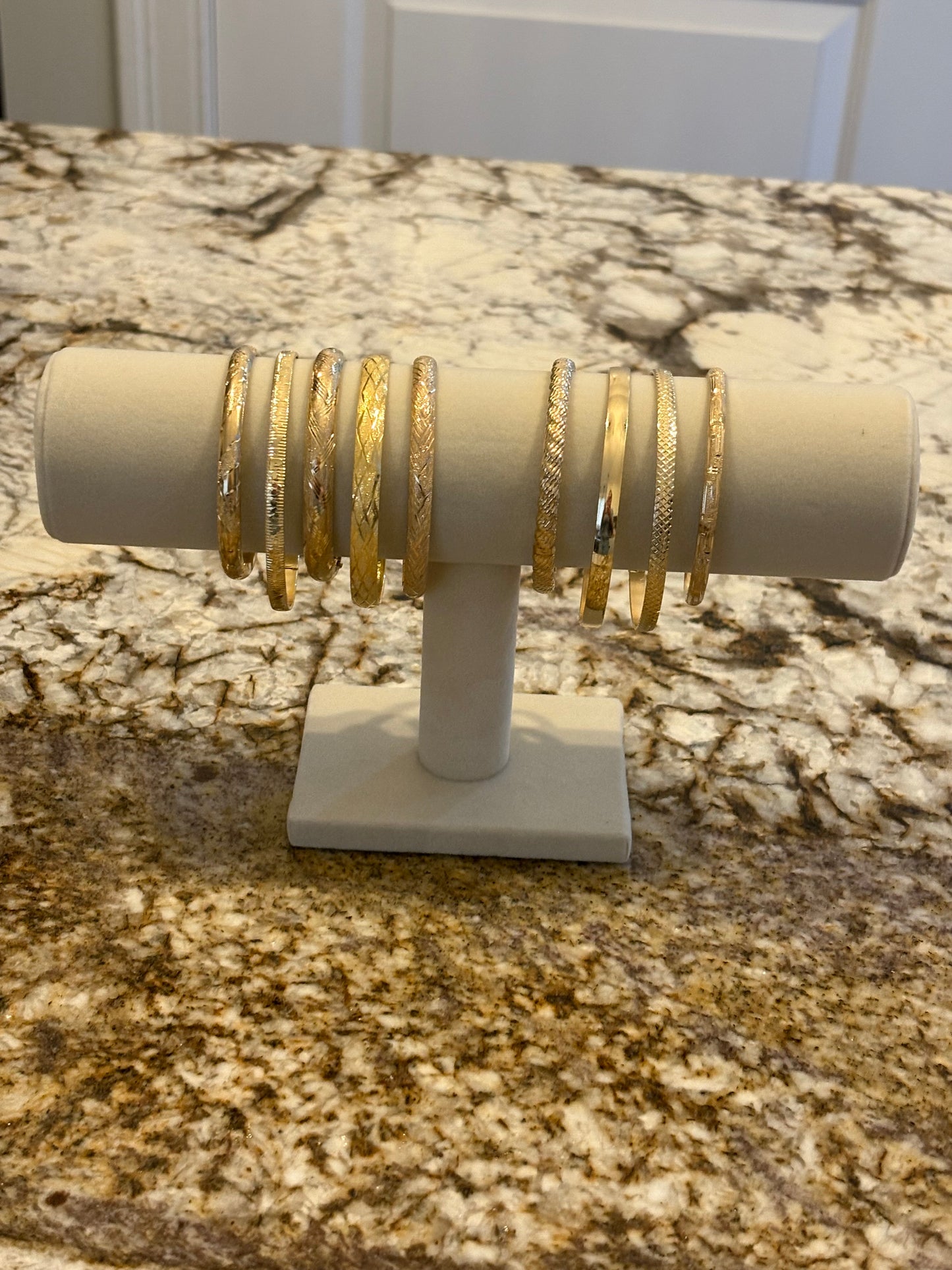 14K Gold Classic Bangle