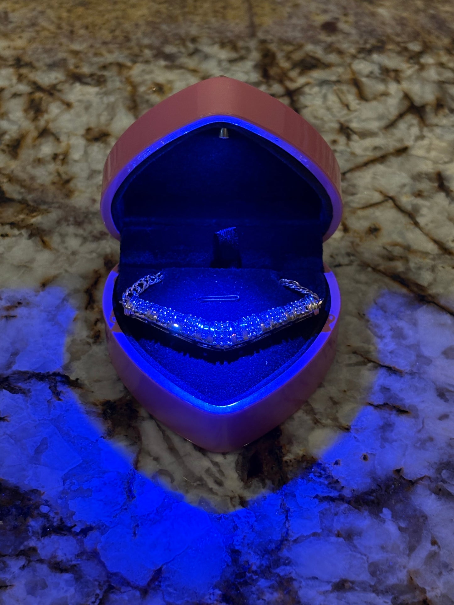 14K Gold Diamond-Cut Bar Necklace