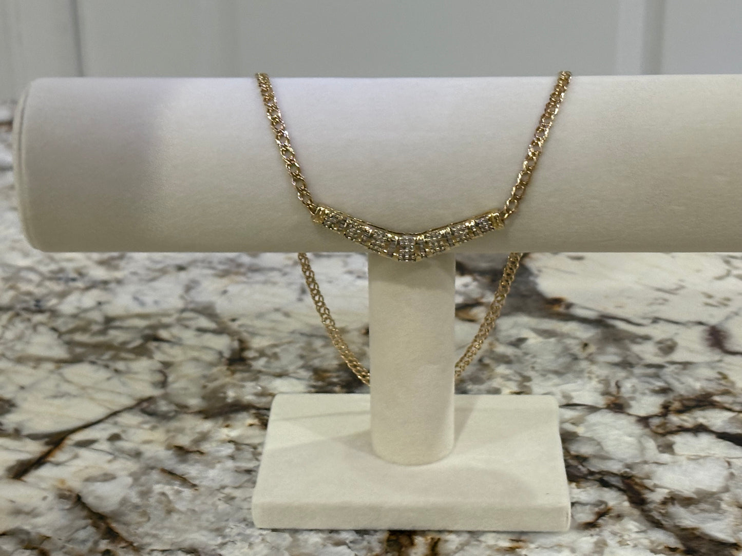 14K Gold Diamond-Cut Bar Necklace
